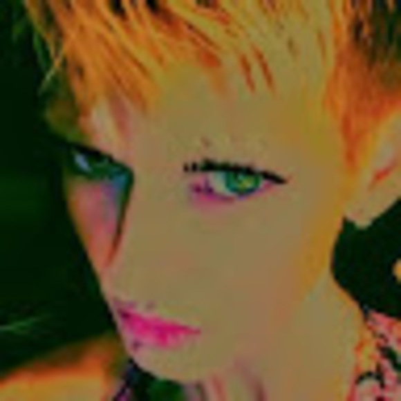 Meet your Posher, Kayce lynn - Picture 1 of 1